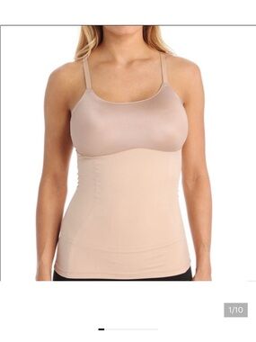 LOVE YOUR ASSETS BY SPANX Shapewear Cami